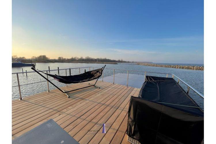 Hausboot Fjord Haven Mit Biosauna In Barth Zewnętrze zdjęcie