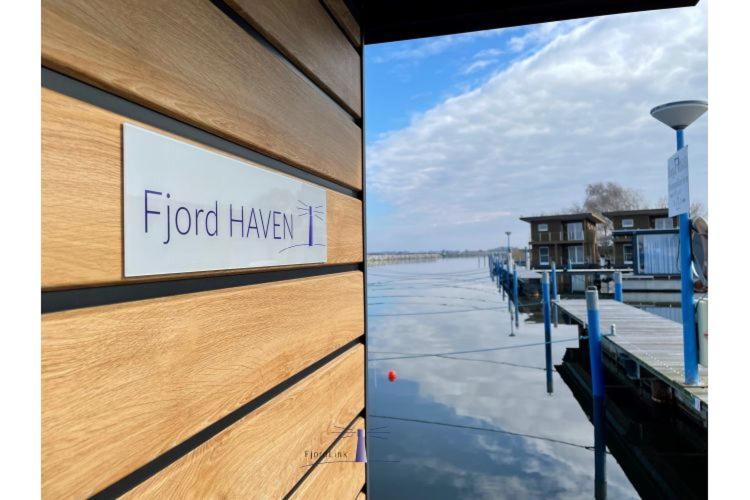 Hausboot Fjord Haven Mit Biosauna In Barth Zewnętrze zdjęcie